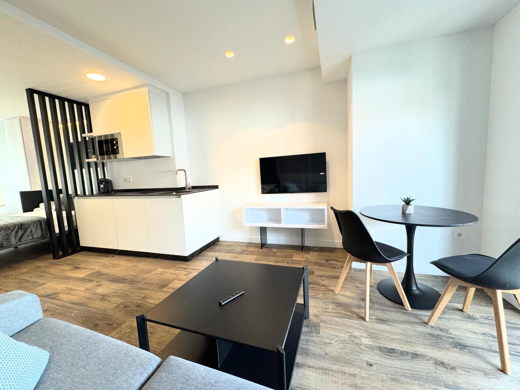 Apartamentos Turisticos Identia Sport León Εξωτερικό φωτογραφία