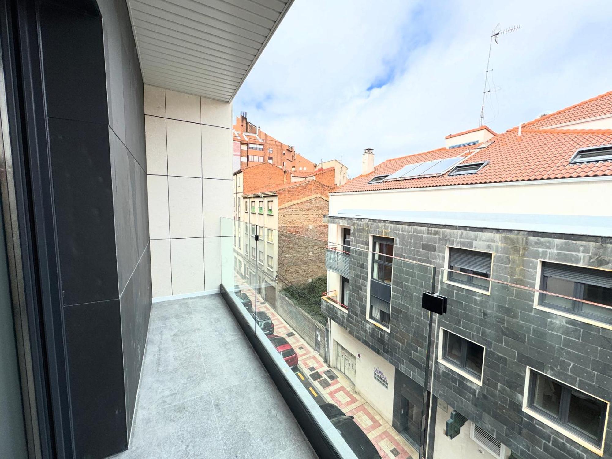 Apartamentos Turisticos Identia Sport León Εξωτερικό φωτογραφία
