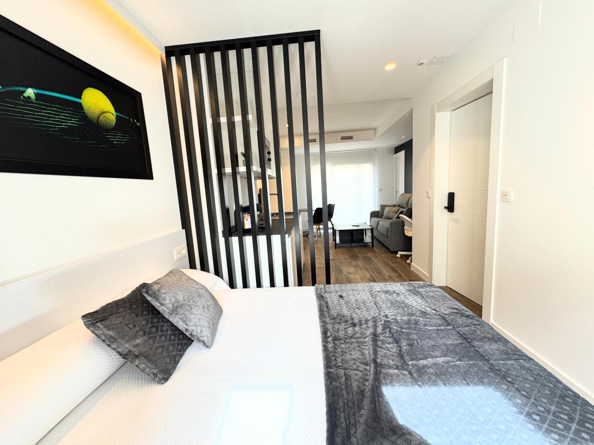 Apartamentos Turisticos Identia Sport León Εξωτερικό φωτογραφία