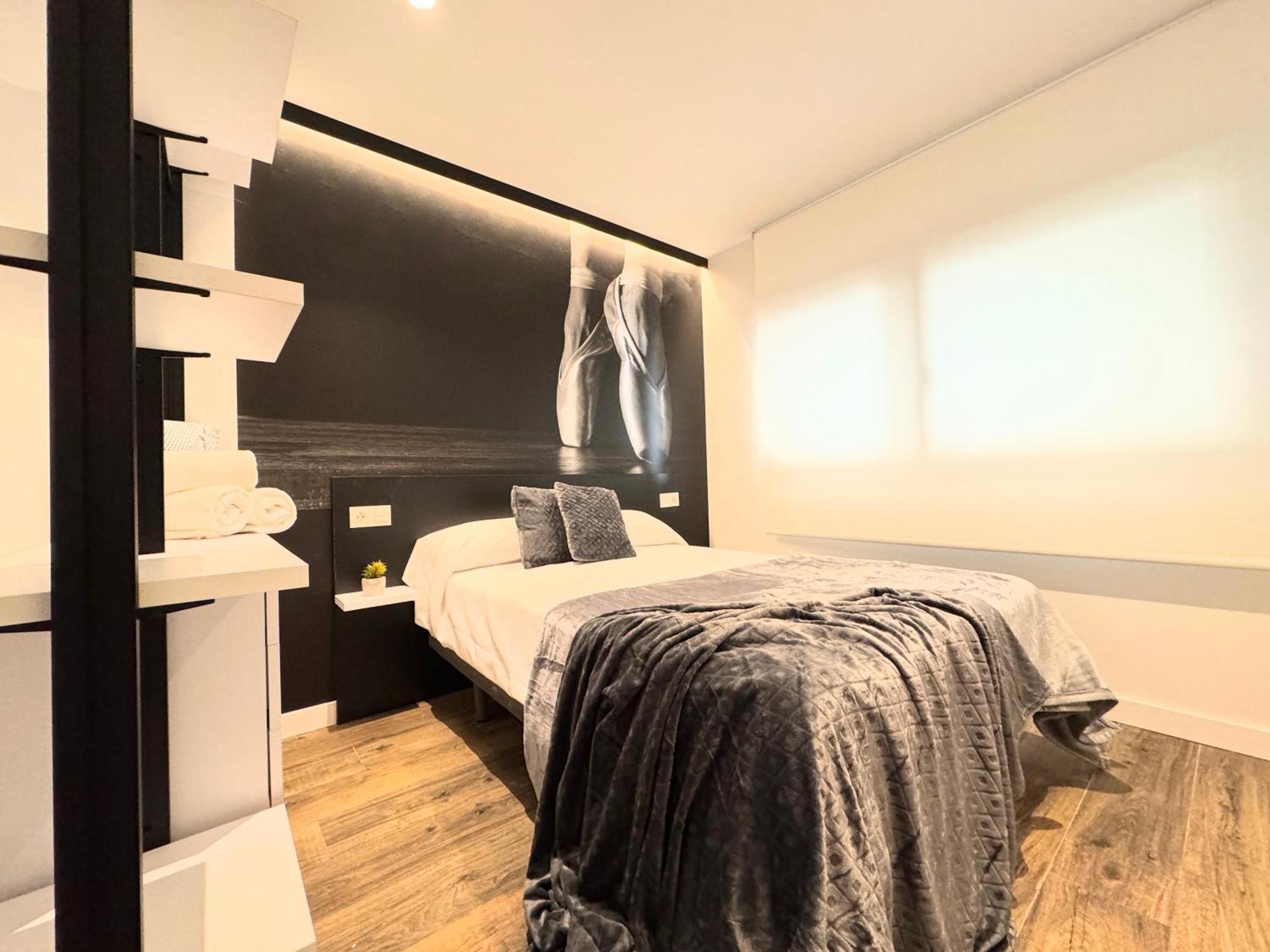 Apartamentos Turisticos Identia Sport León Εξωτερικό φωτογραφία