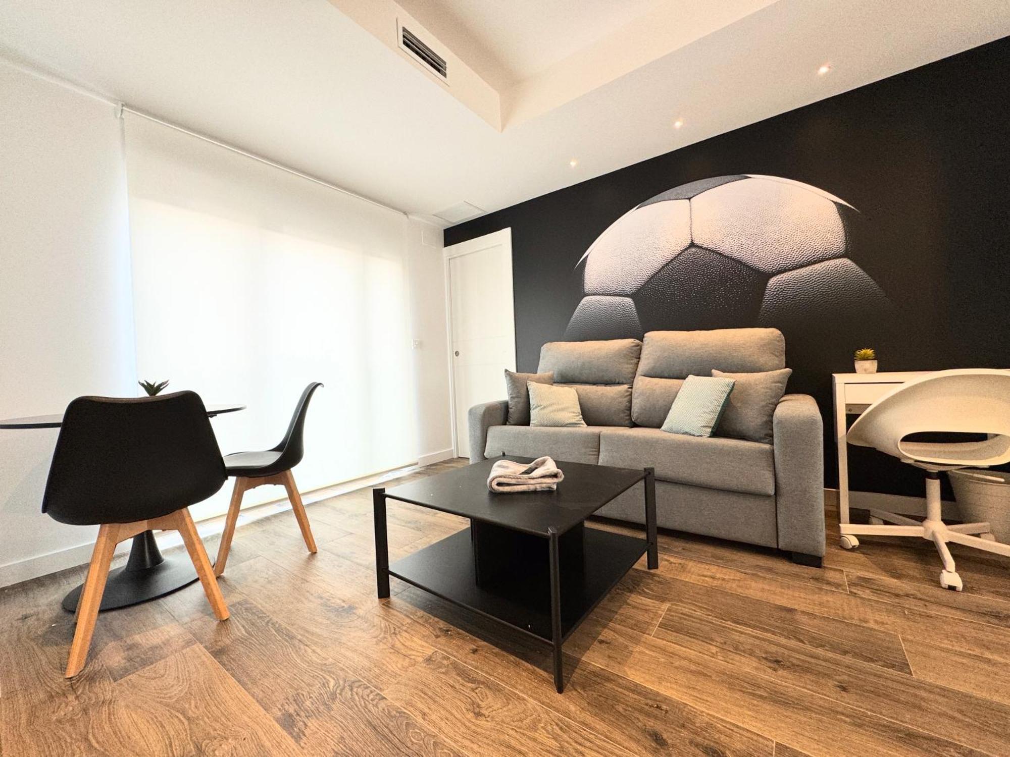 Apartamentos Turisticos Identia Sport León Εξωτερικό φωτογραφία