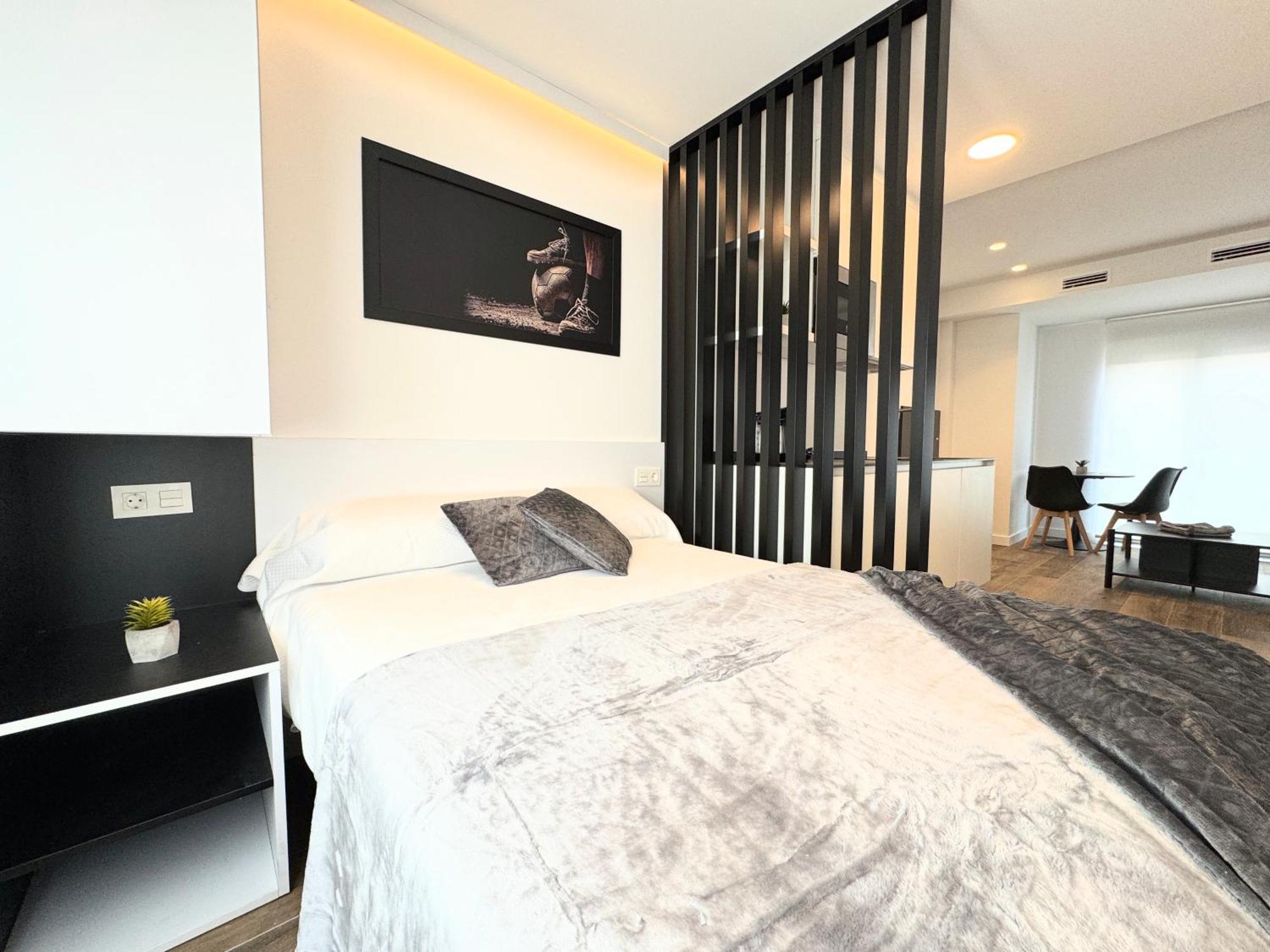 Apartamentos Turisticos Identia Sport León Εξωτερικό φωτογραφία
