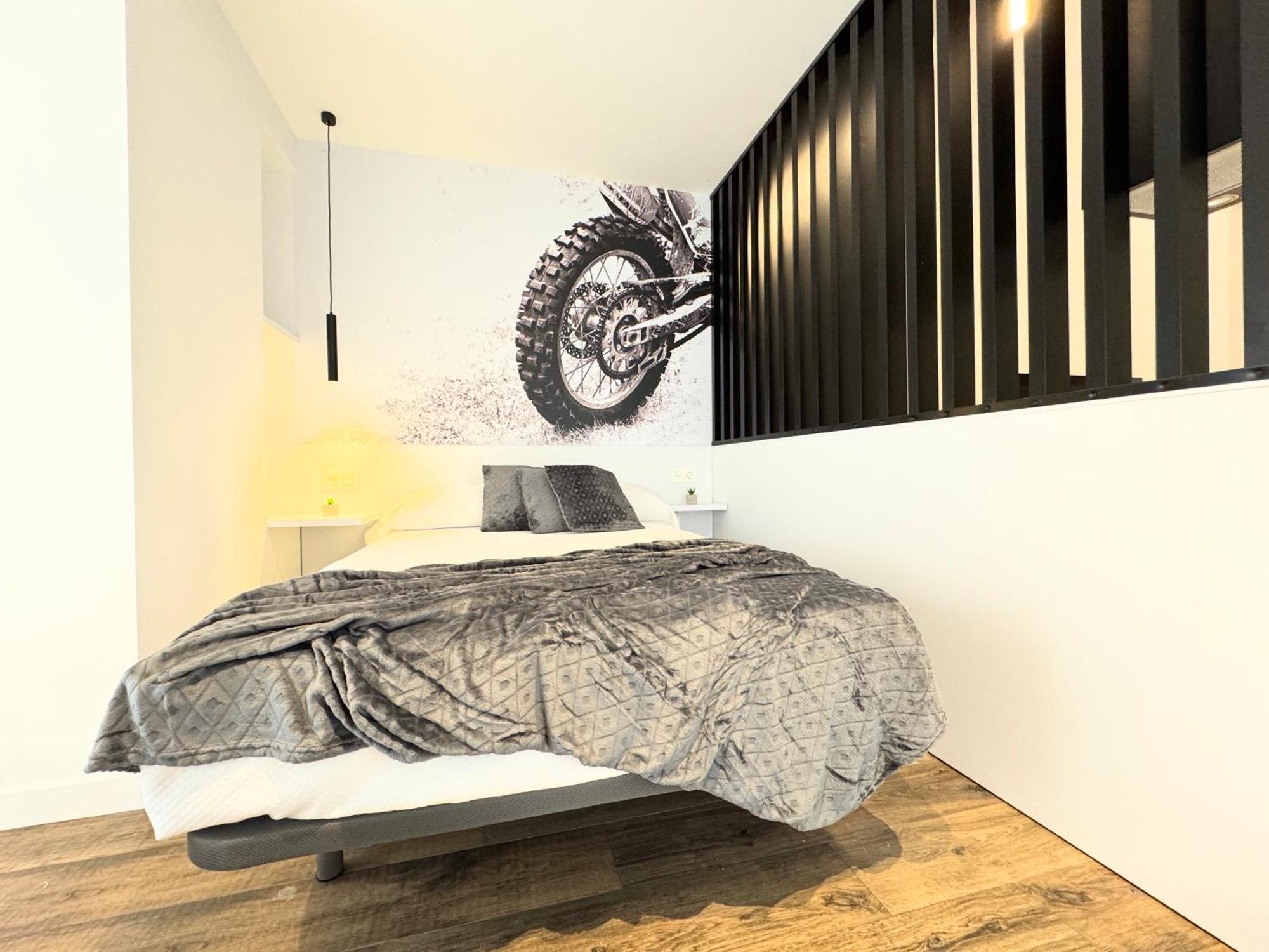 Apartamentos Turisticos Identia Sport León Εξωτερικό φωτογραφία